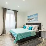 Seabed Rooms2 Penzion 4*